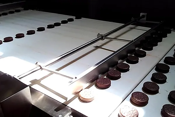 Sistema automático de envasado de pasteles y barras 