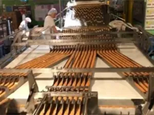 Sistema automático de alimentación y envasado