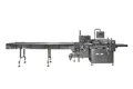 Envasadora horizontal flow pack SF-D con alimentación inferior de film